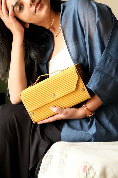 Vintage Fall 4 in 1 Box clutch